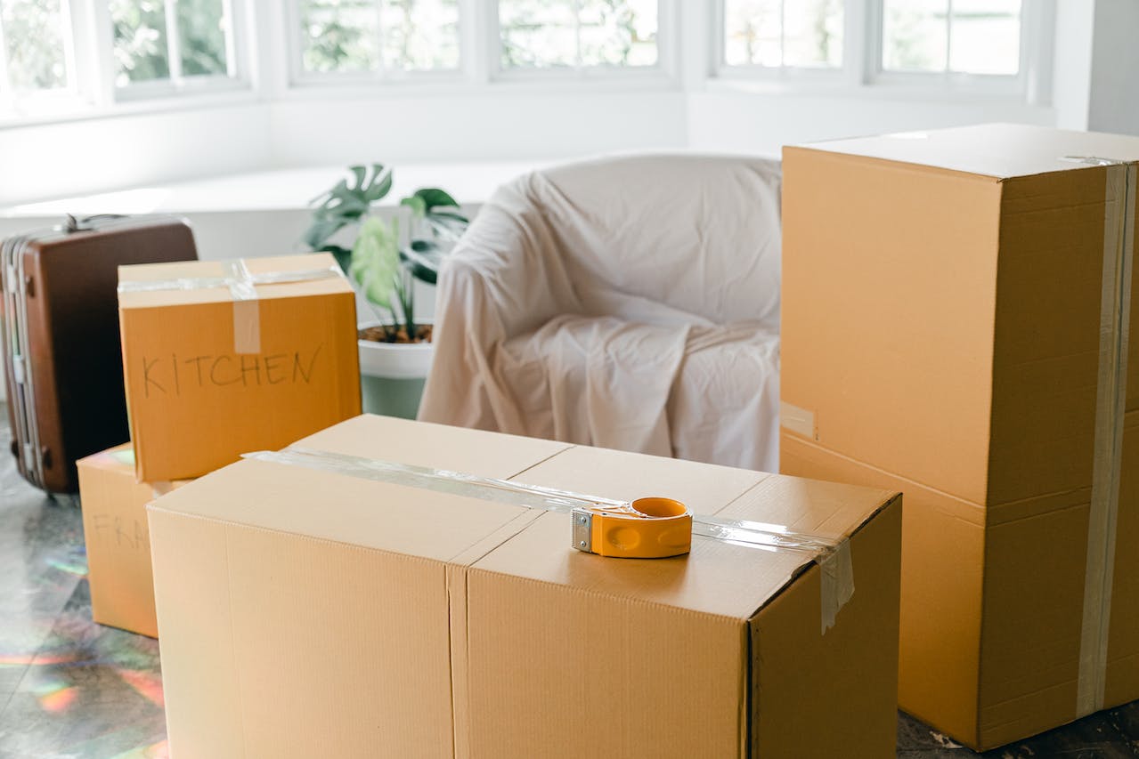 packing_furniture